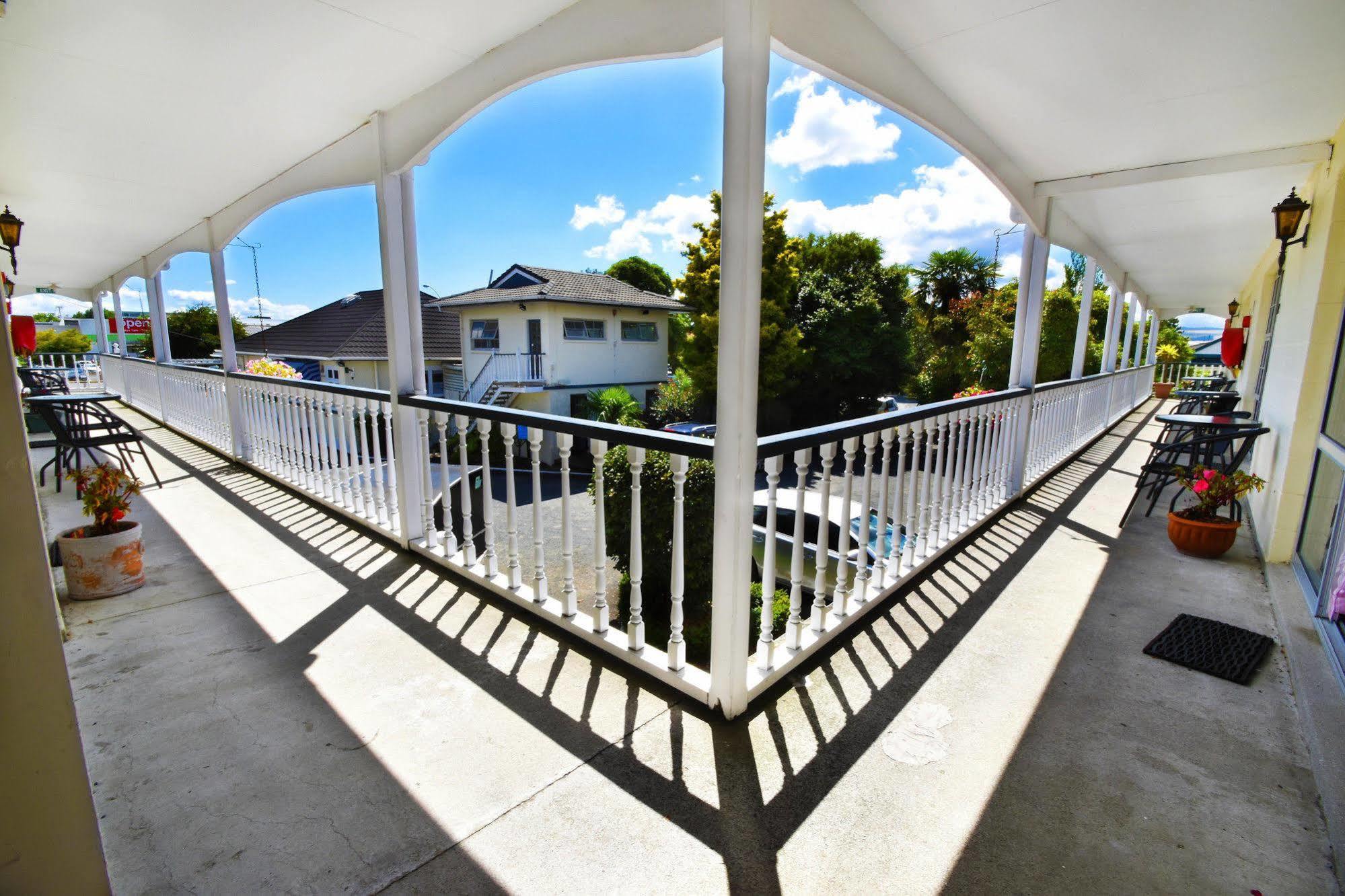 Union Victoria Motel Роторуа Экстерьер фото